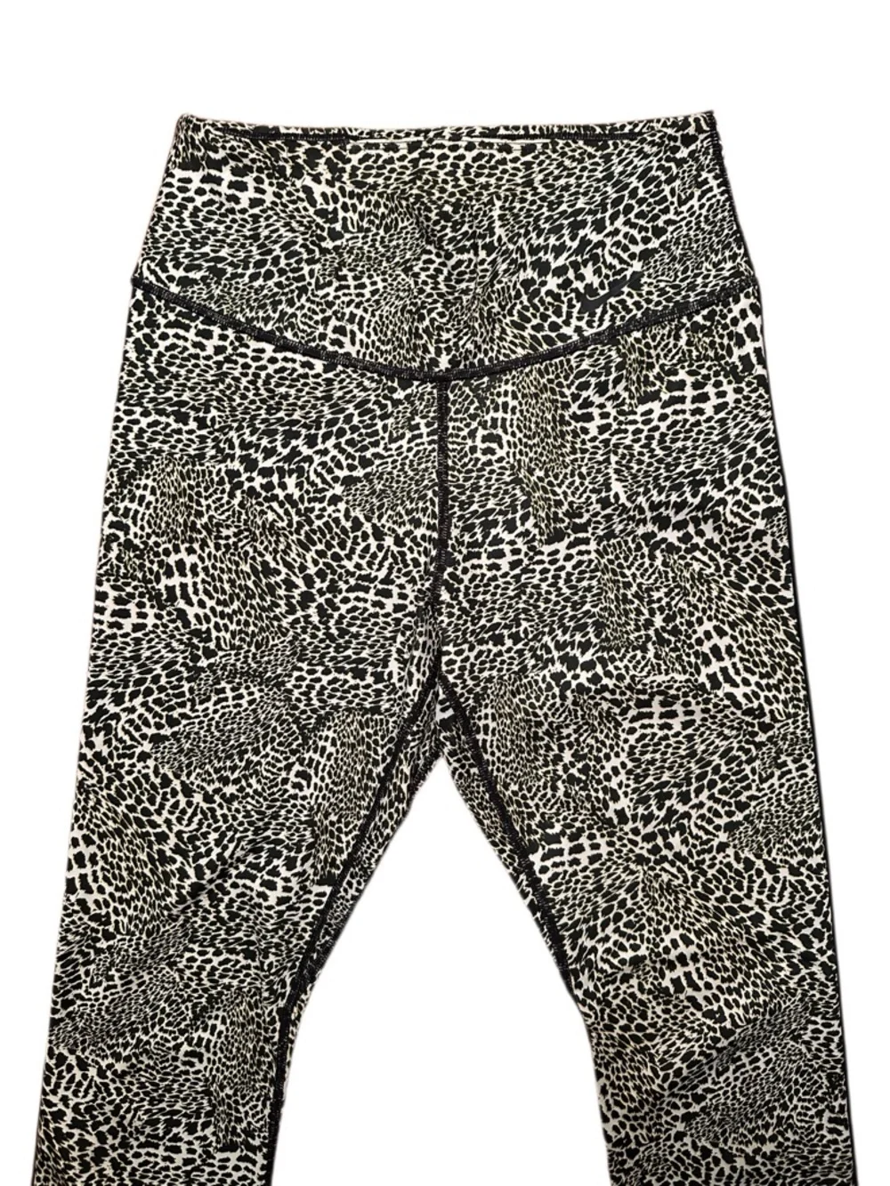 Nike Dri-Fit Leopard Print Leggings - Picture 2 of 6